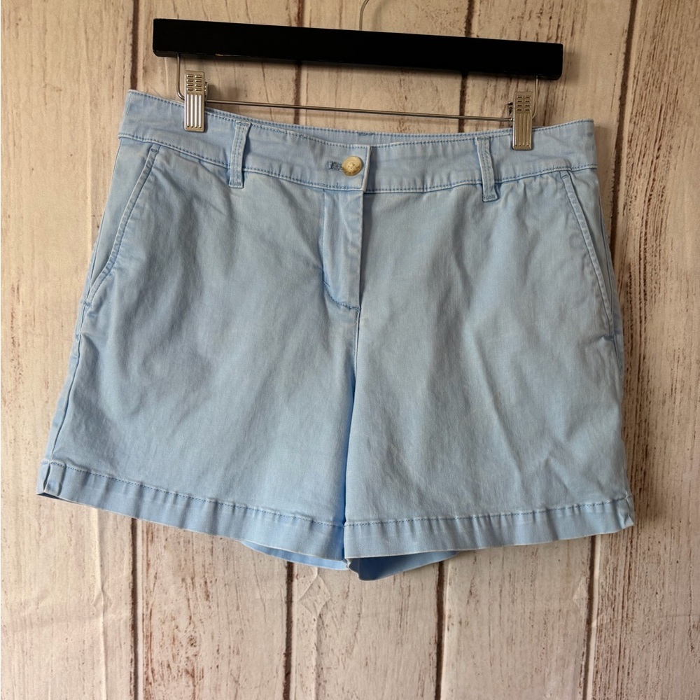 Tommy Bahama Women's Light Blue 5-Inch Chino Shorts Size 10